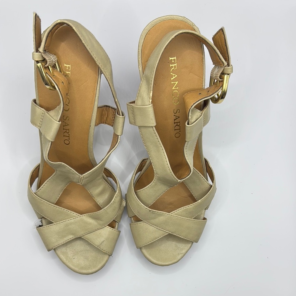 Franco Sarto Tan Strappy Sandals with Medium Heel Size 7